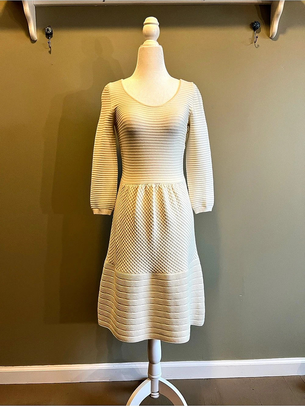 Boden Ribbed Knit Midi Dress Cream Size 6T